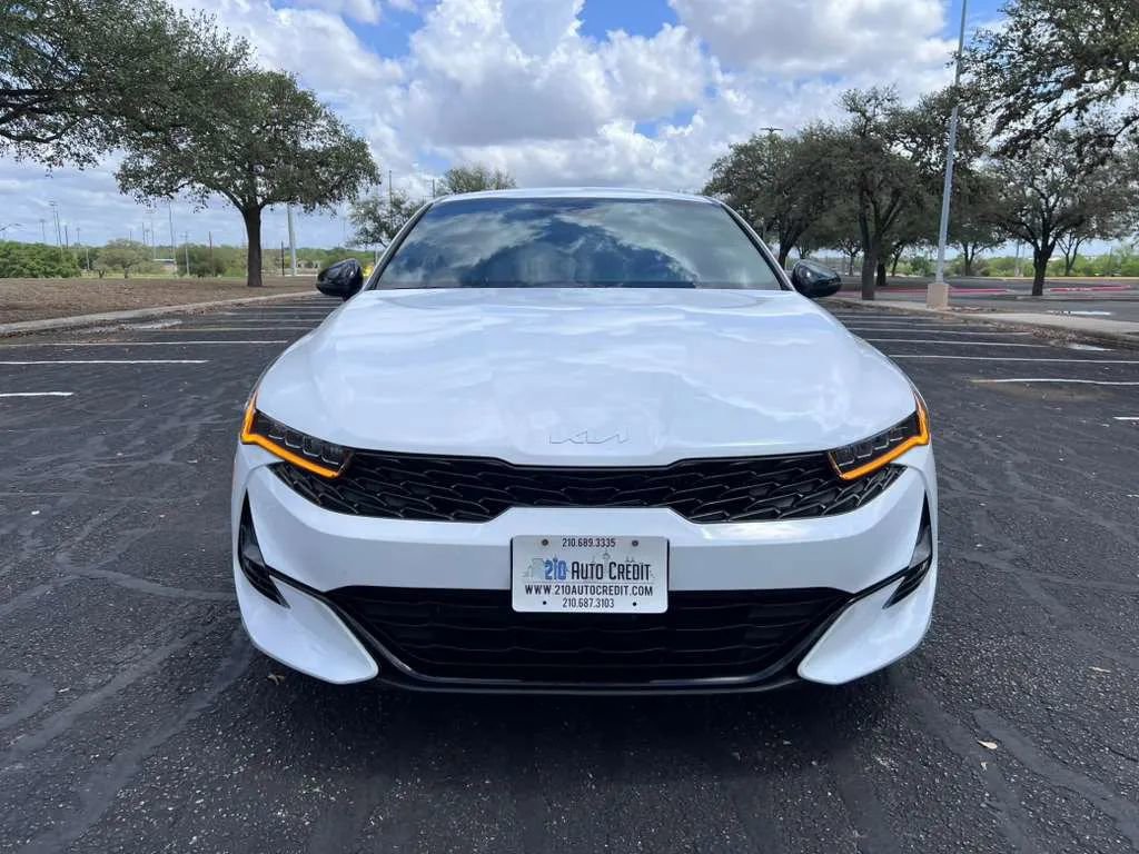 Used 2022 Kia K5 GT-Line FWD image 2