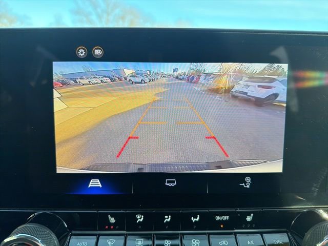 Certified 2024 Chevrolet Colorado Z71 w/ Z71 Convenience Package 2 image 29