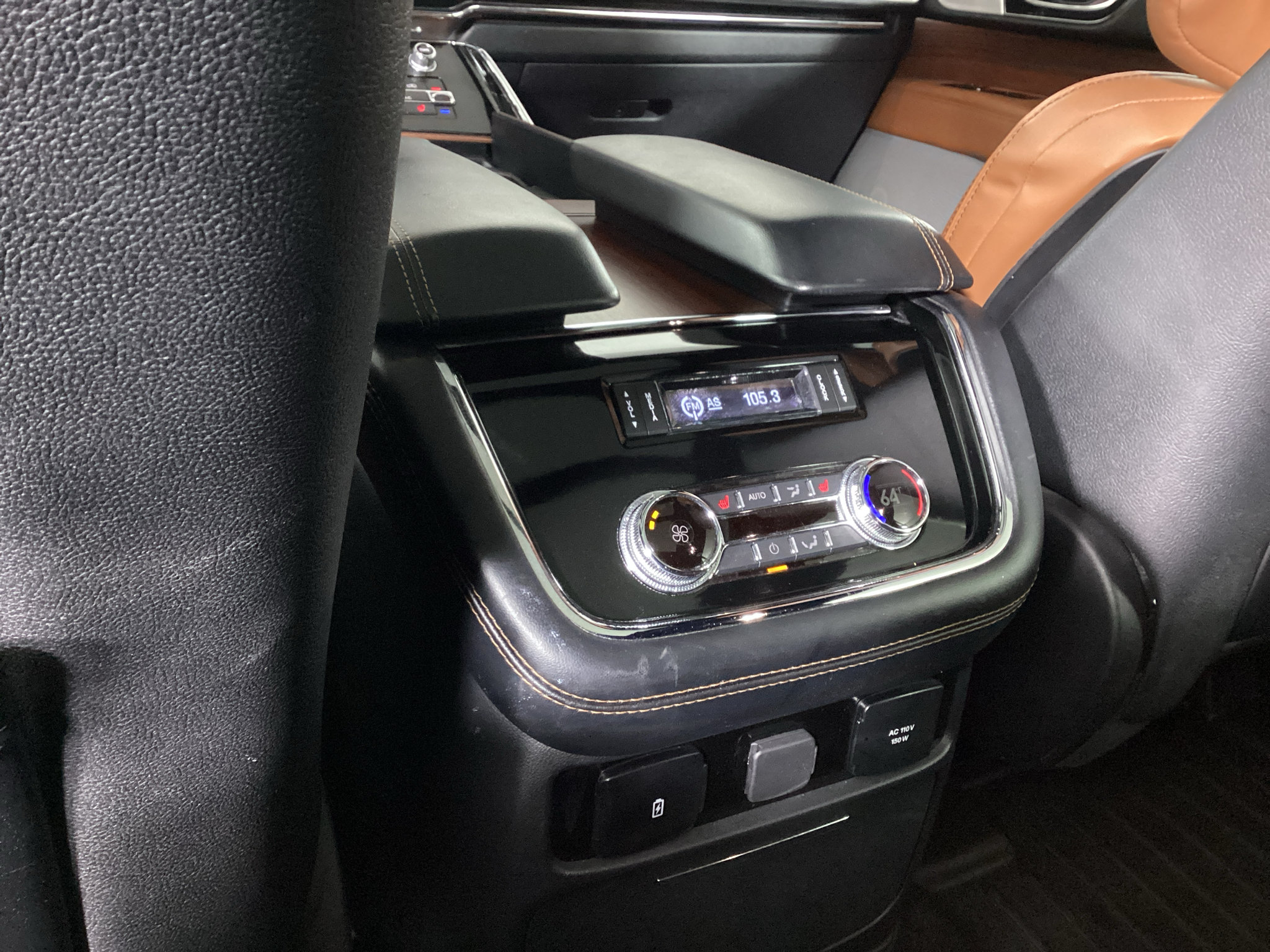 Used 2021 Lincoln Navigator L Reserve AWD/4WD image 18
