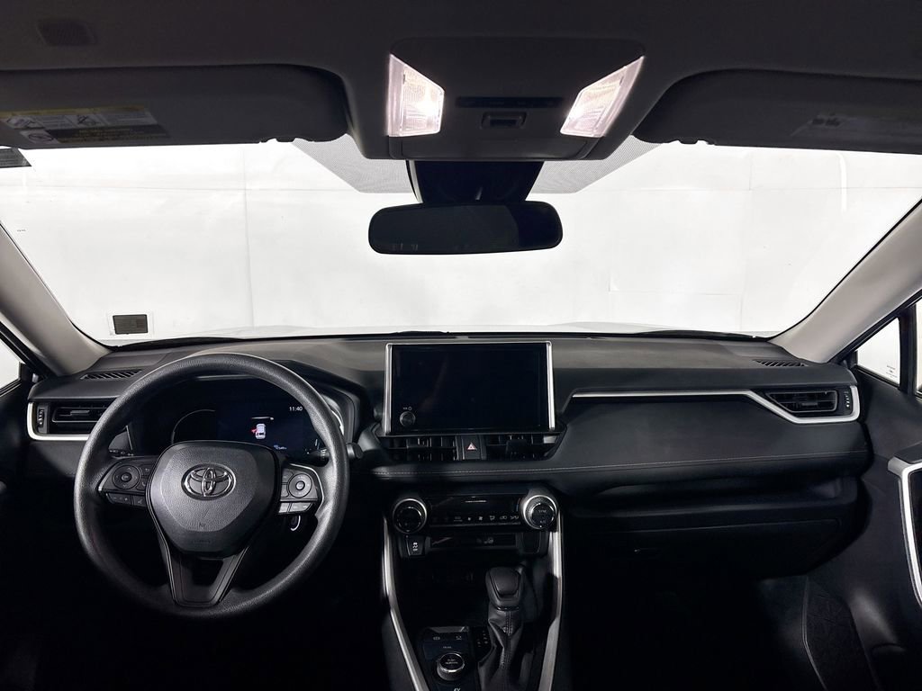 Used 2024 Toyota RAV4 LE image 12