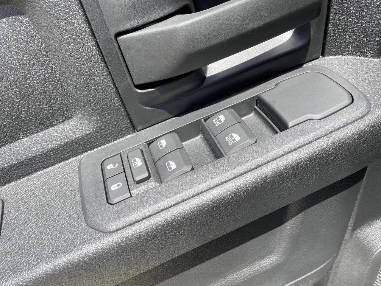 New 2025 RAM 4500 Tradesman w/ Chrome Appearance Group AWD/4WD image 29