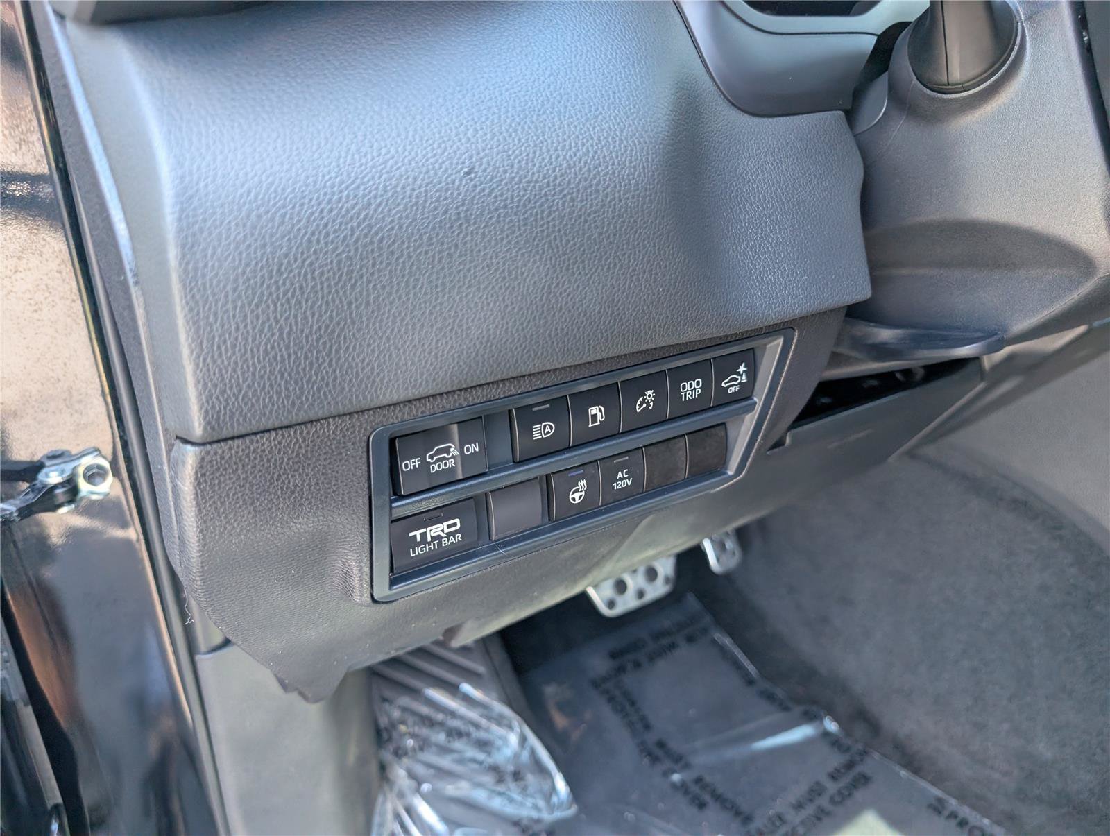 Used 2025 Toyota Sequoia TRD Pro AWD/4WD image 23