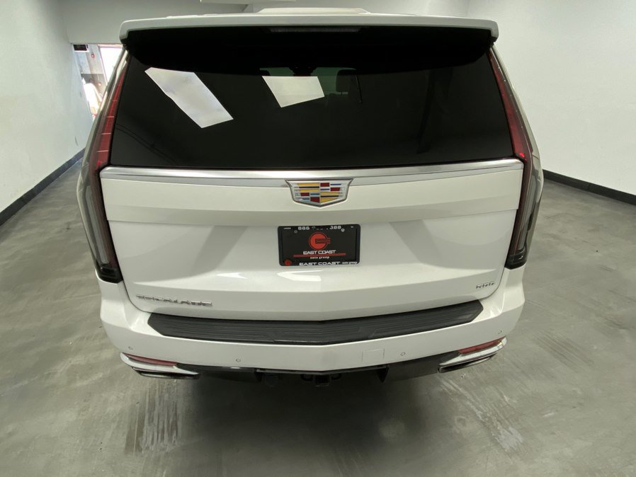 Used 2021 Cadillac Escalade ESV Premium Luxury AWD/4WD image 5