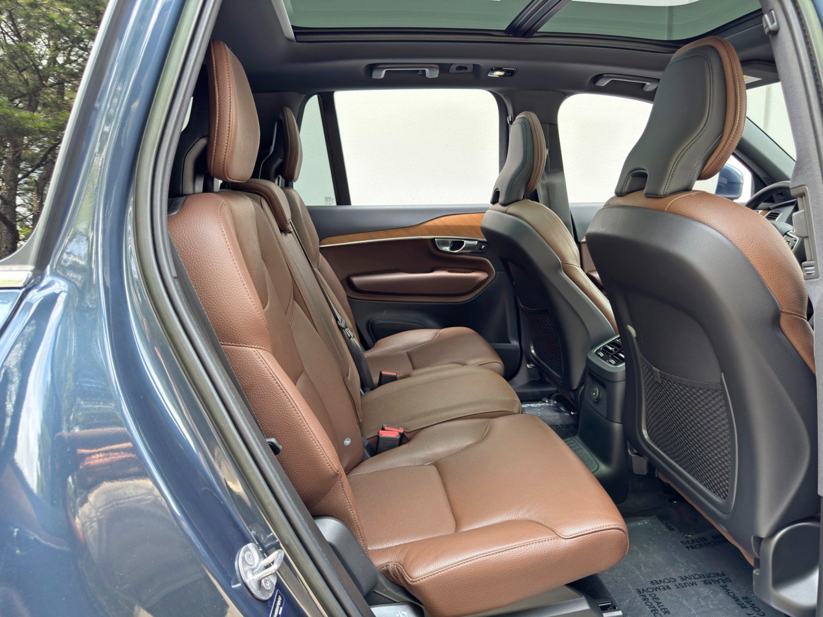 Used 2023 Volvo XC90 T8 Core AWD/4WD image 43