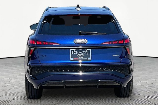 New 2026 Audi Q3 quattro 2.0T AWD/4WD image 4