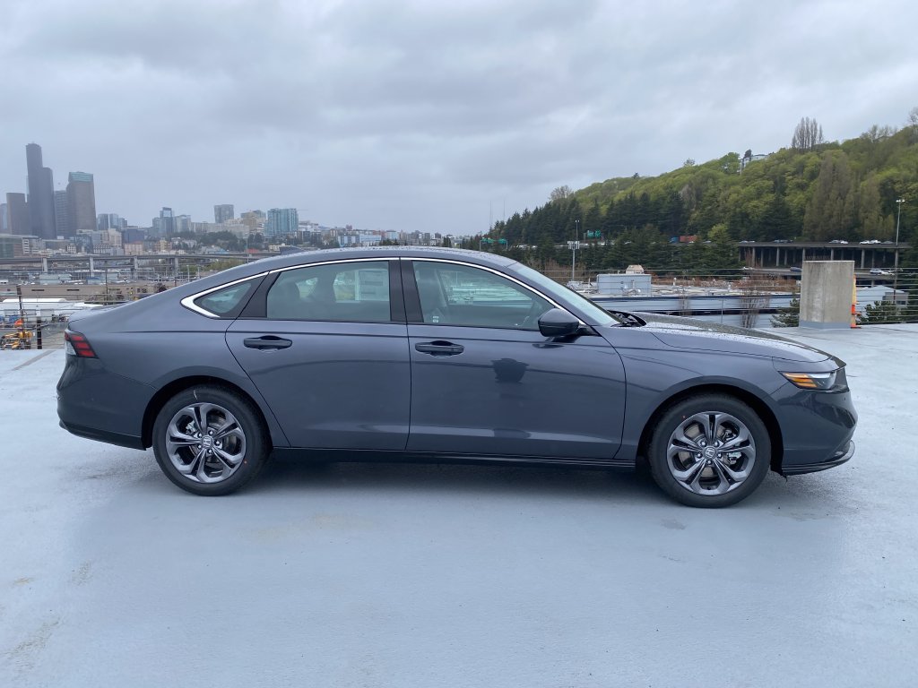 New 2026 Honda Accord EX-L image 3