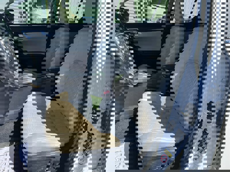 Used 2012 Lexus CT 200h Premium w/ Premium Audio Pkg image 8