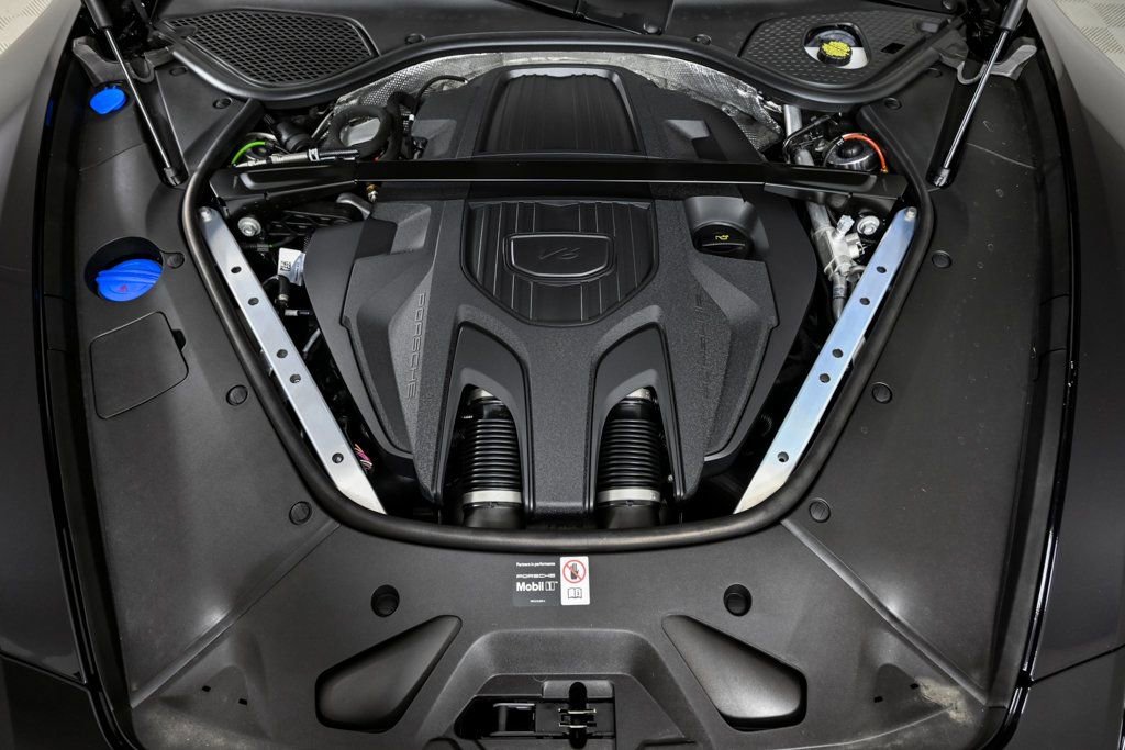 New 2026 Porsche Panamera 4 E-Hybrid AWD/4WD image 36