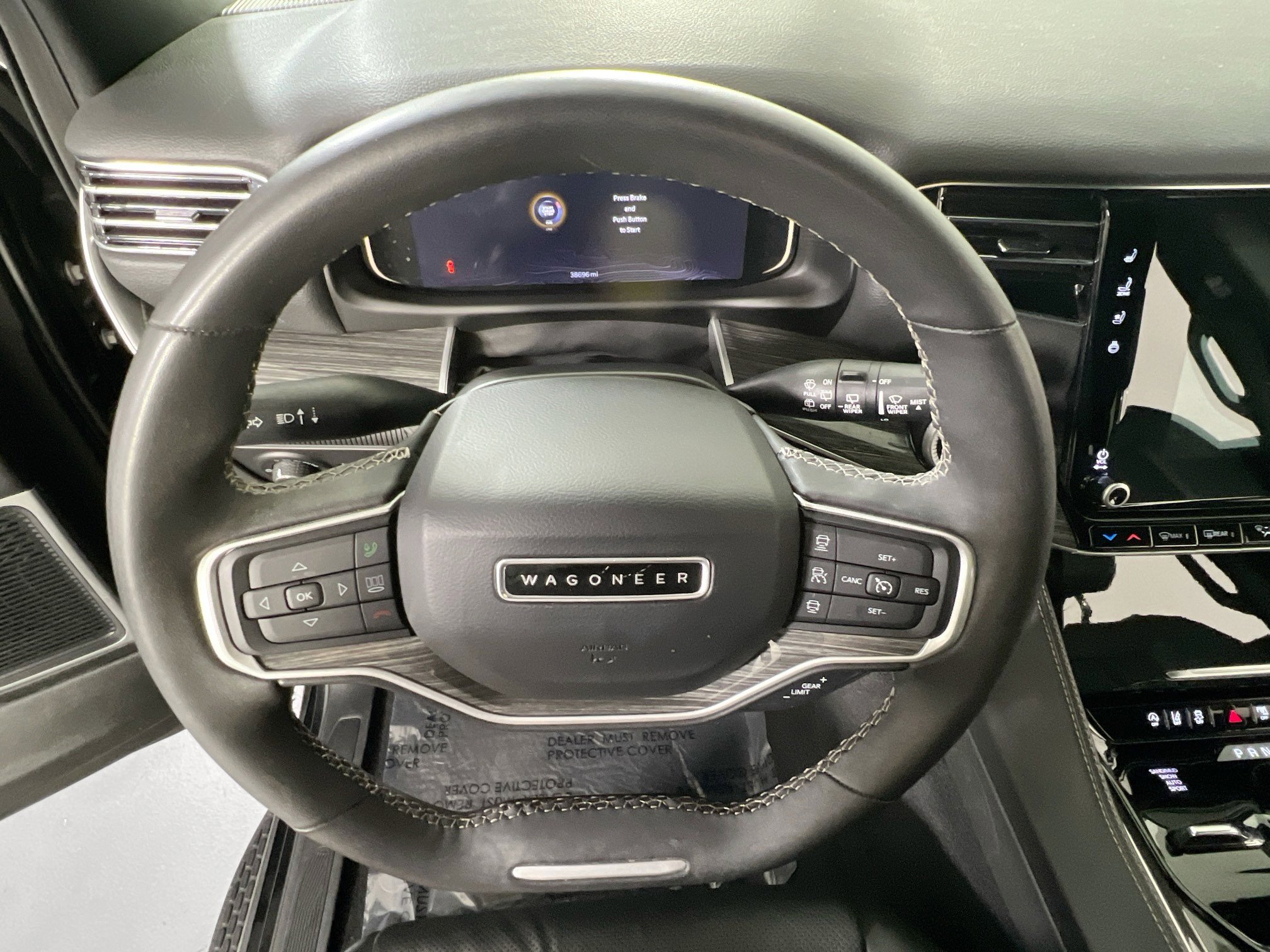 Used 2022 Jeep Wagoneer Series II AWD/4WD image 11