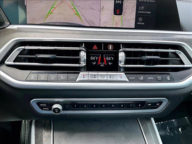 Used 2022 BMW X5 xDrive40i w/ M Sport Package AWD/4WD image 24