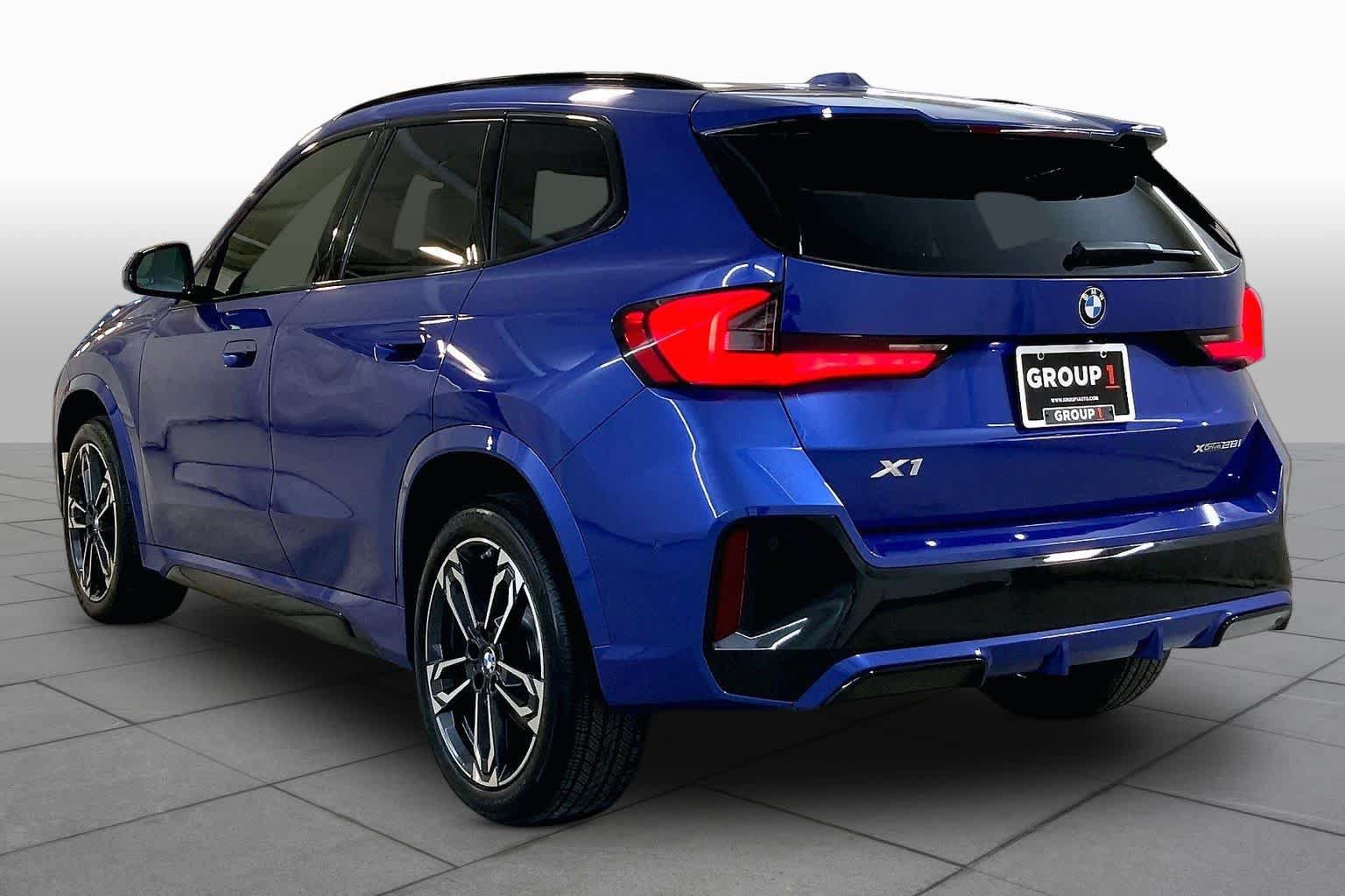 Used 2026 BMW X1 xDrive28i w/ Technology Package AWD/4WD image 11