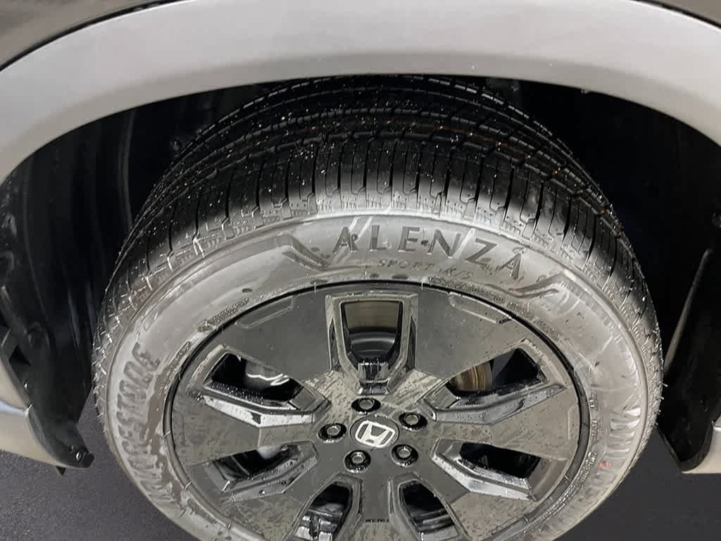 New 2026 Honda Pilot Black Edition image 11