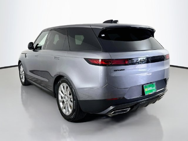 Used 2025 Land Rover Range Rover Sport SE AWD/4WD image 7