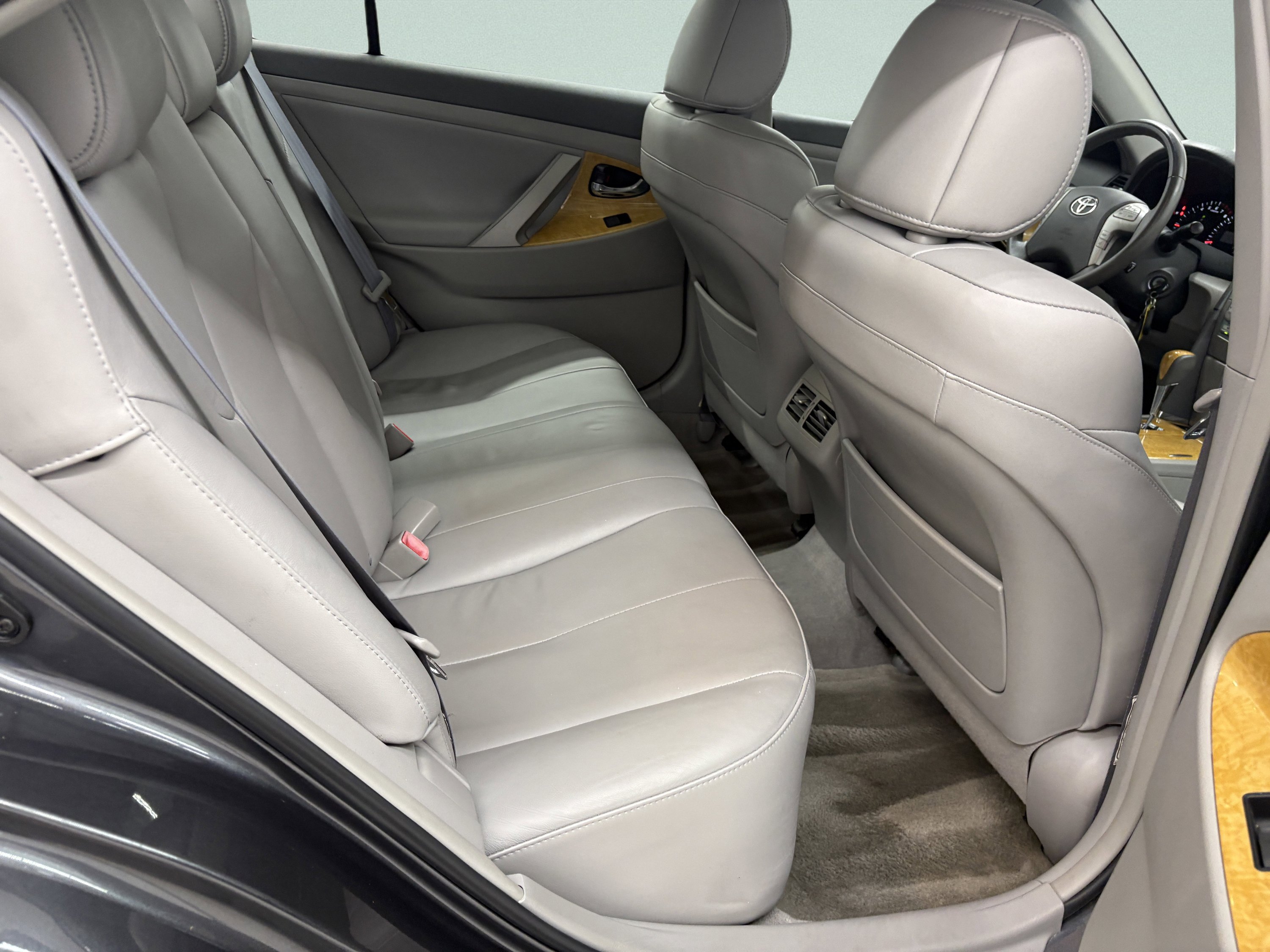 Used 2007 Toyota Camry XLE FWD image 20