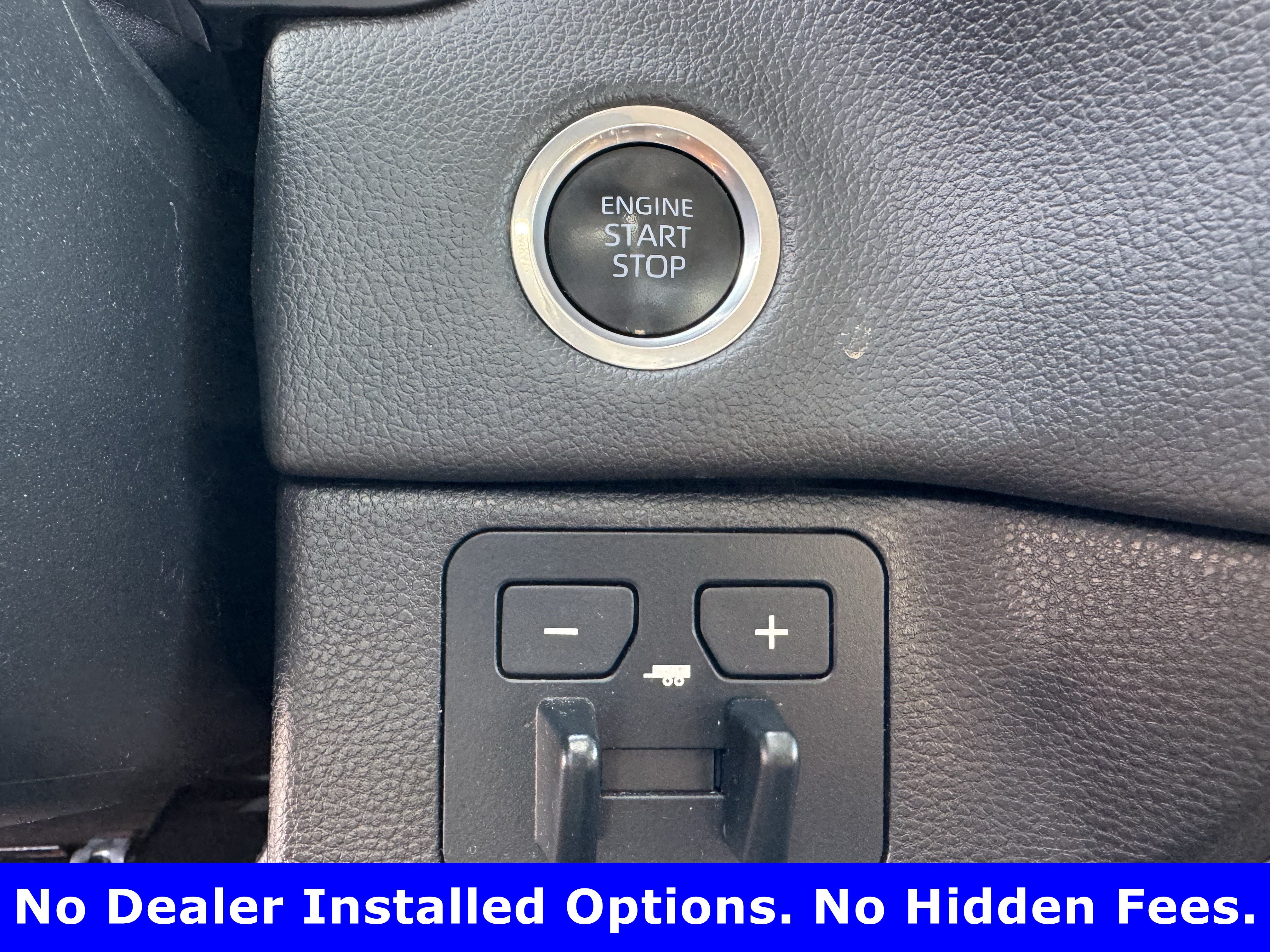 Used 2024 Toyota Tundra Limited AWD/4WD image 19