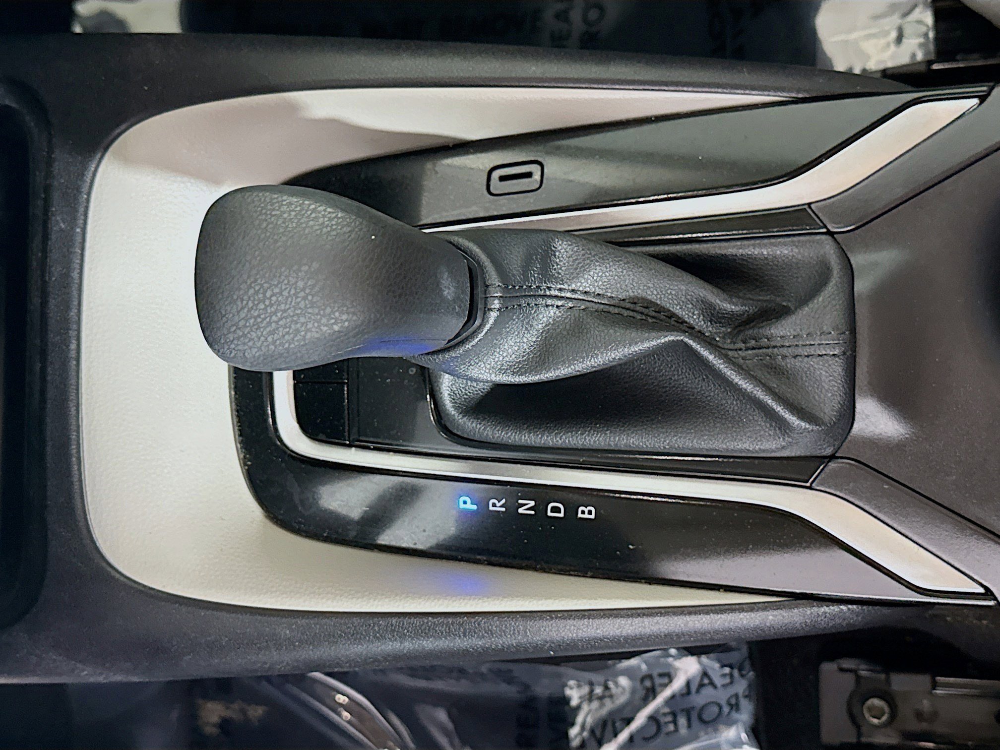 Used 2025 Toyota Corolla LE image 20