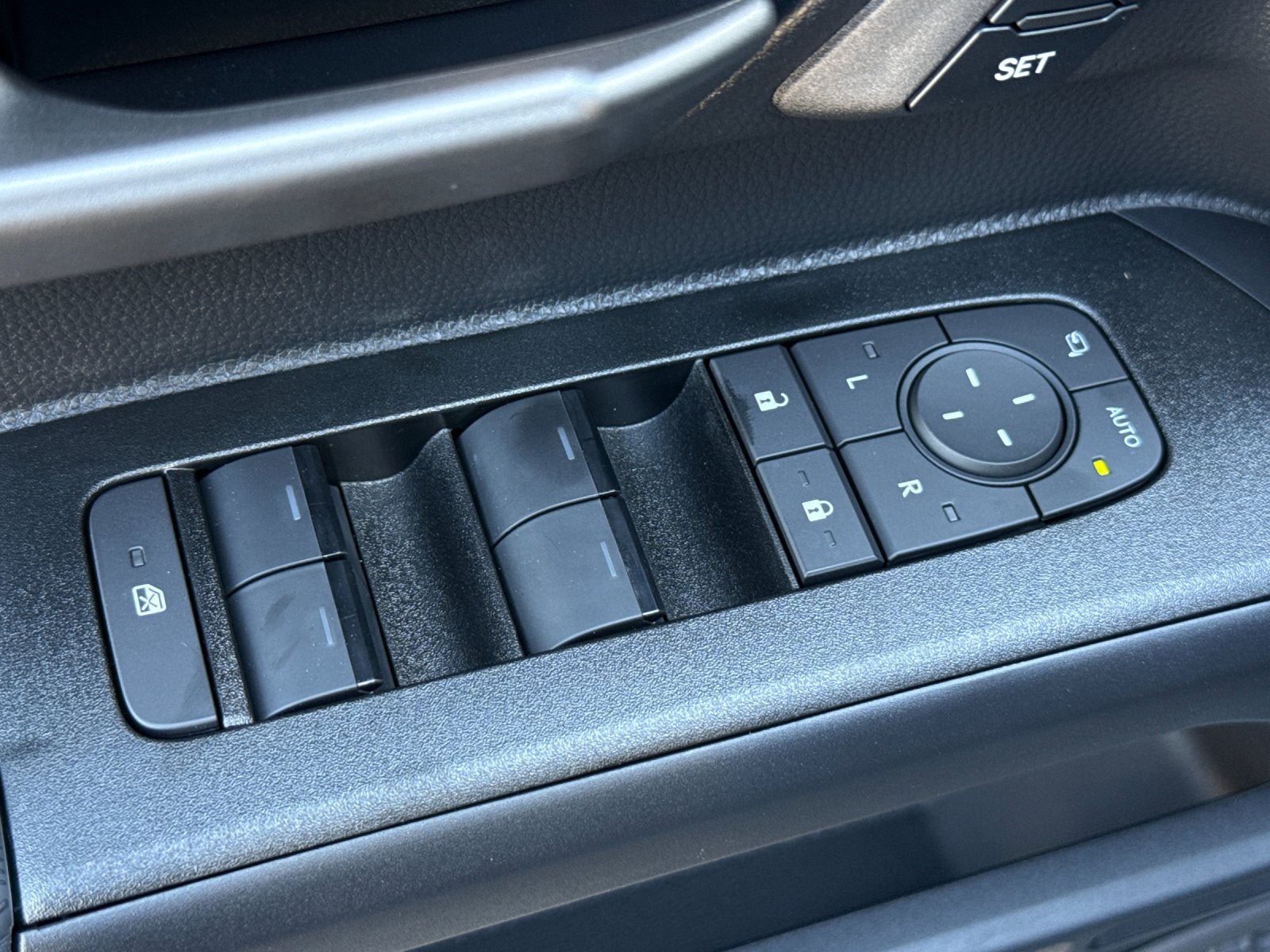 New 2026 Toyota 4Runner Limited AWD/4WD image 14