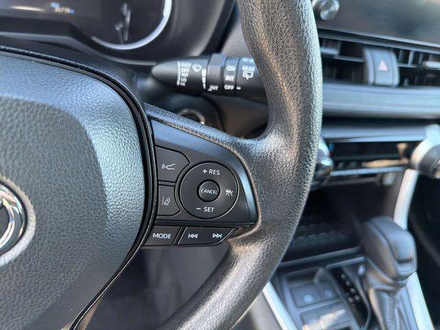 Certified 2025 Toyota RAV4 XLE FWD image 18