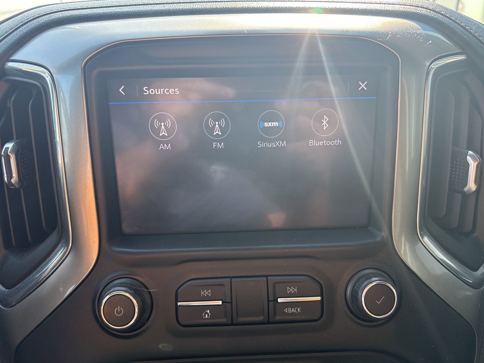 Used 2021 Chevrolet Silverado 1500 RST image 23