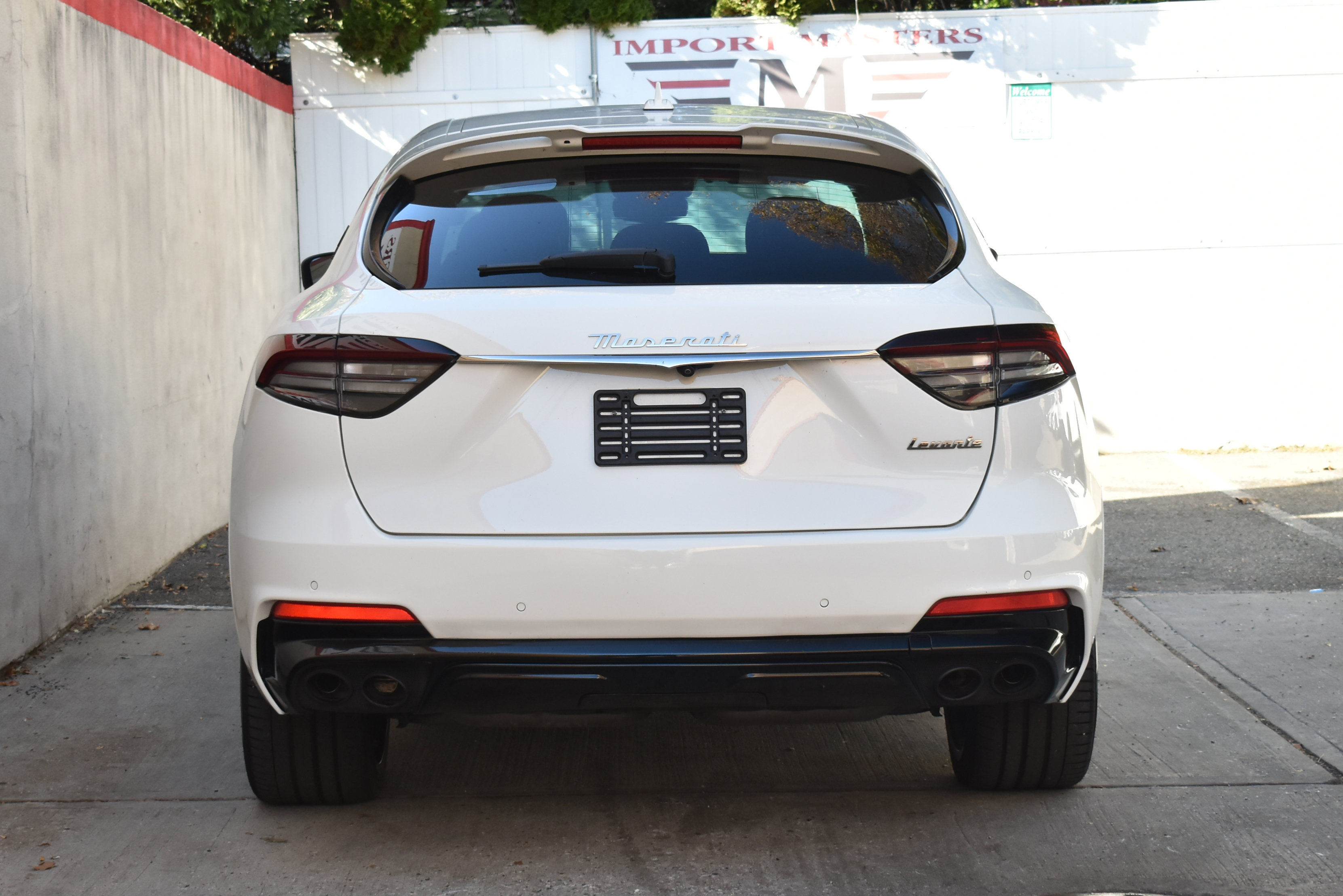 Used 2023 Maserati Levante Modena AWD/4WD image 8