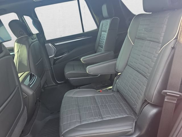 Used 2026 Cadillac Escalade V AWD/4WD image 16