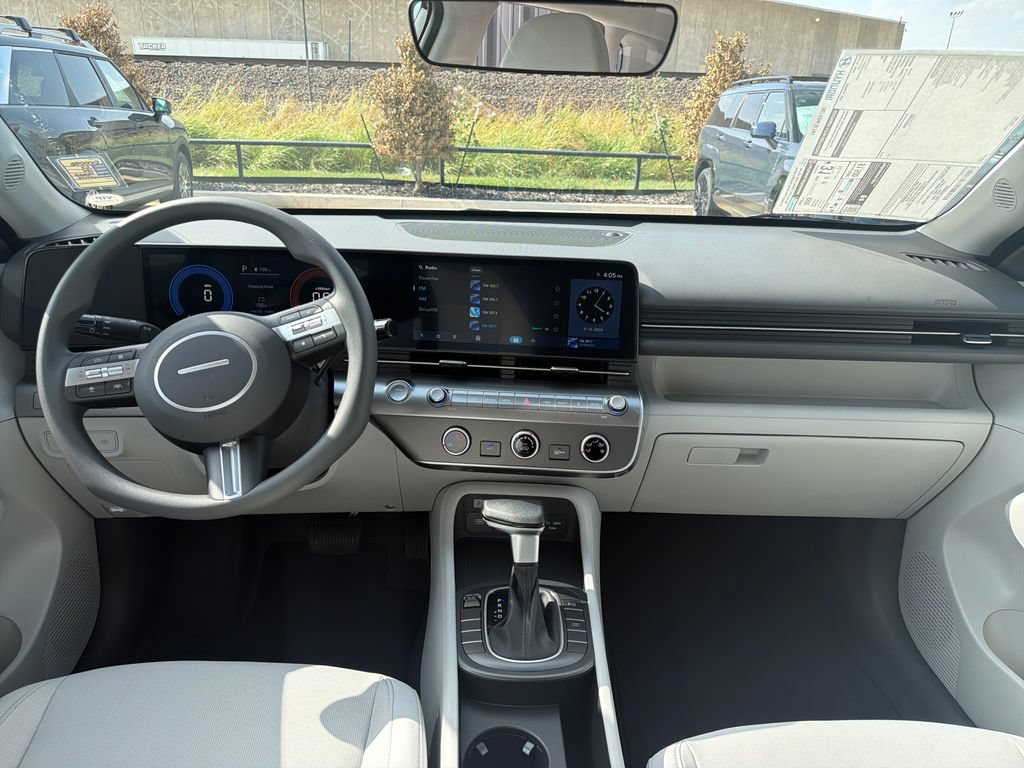 New 2027 Hyundai Kona SE FWD image 20