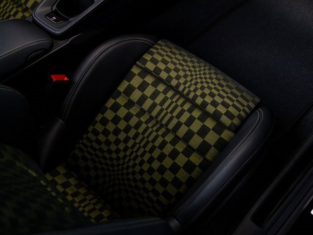 Used 2026 Porsche 911 Carrera 4 GTS image 35