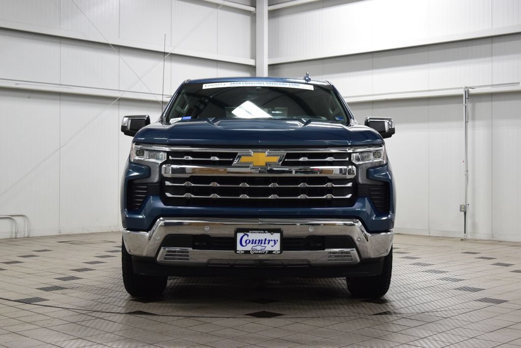 Used 2024 Chevrolet Silverado 1500 LTZ w/ LTZ Premium Package AWD/4WD image 2