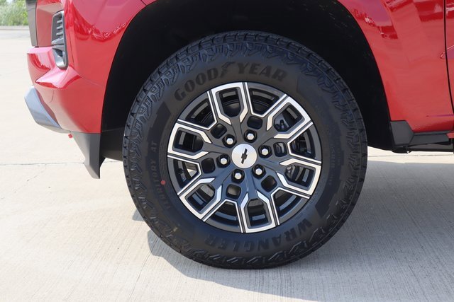 New 2025 Chevrolet Colorado Z71 w/ Technology Package image 9