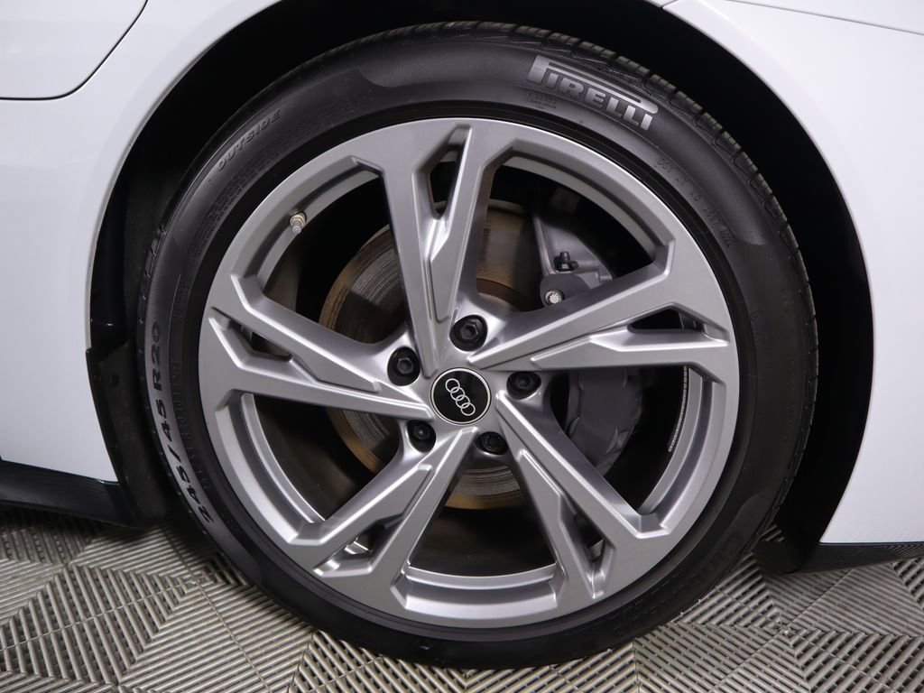 Certified 2023 Audi e-tron GT Premium Plus image 32