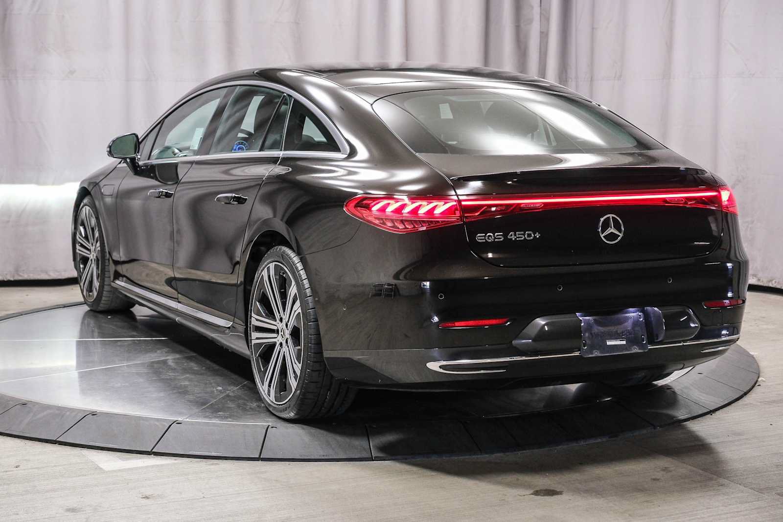 Certified 2022 Mercedes-Benz EQS 450+ Sedan image 2