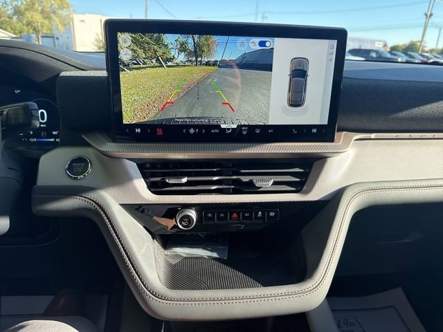 New 2026 Ford Explorer Active w/ Active Comfort Package image 13