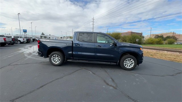 Used 2022 Chevrolet Silverado 1500 RST w/ Protection Package image 9