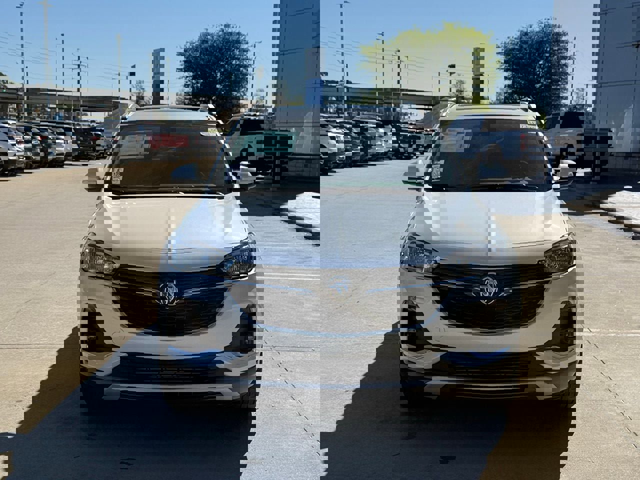 Used 2023 Buick Encore GX Essence w/ Experience Buick Package image 9