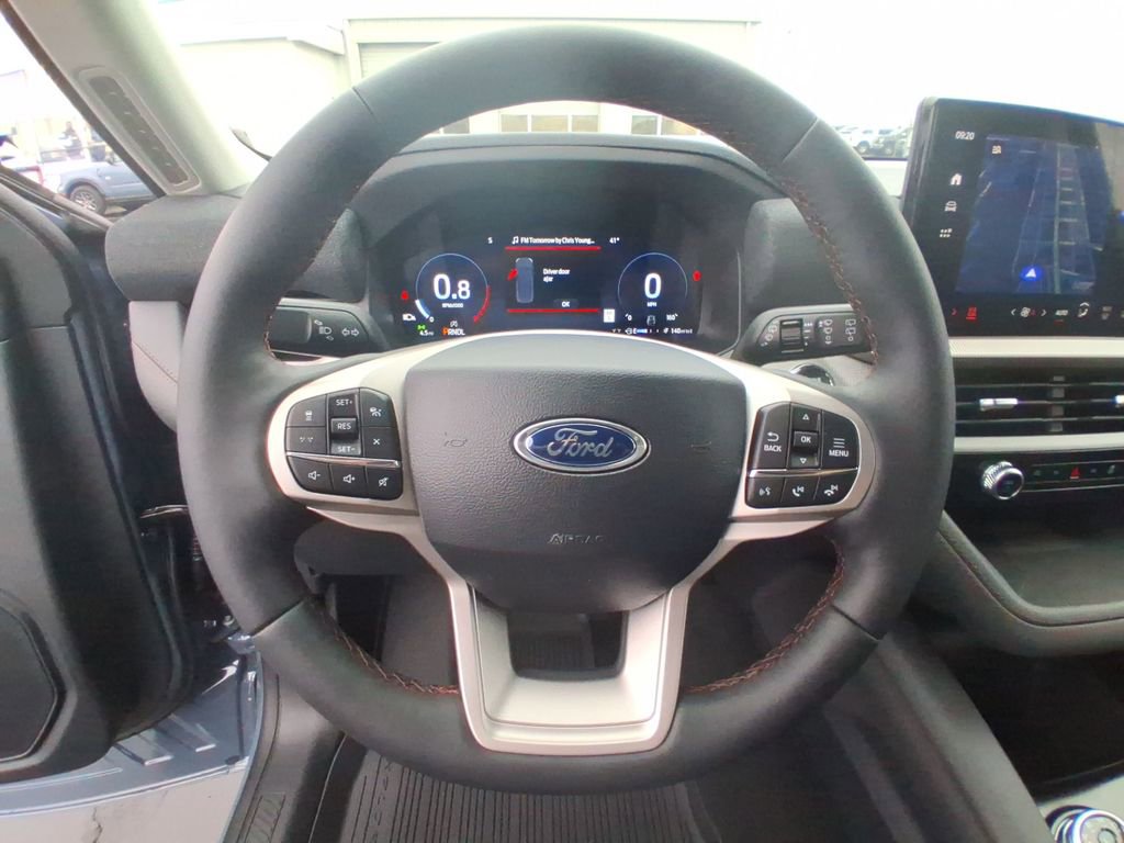 New 2026 Ford Explorer Active w/ Active Comfort Package image 15