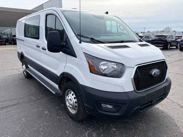 Used 2024 Ford Transit 250 Low Roof AWD w/ Exterior Upgrade Package image 7