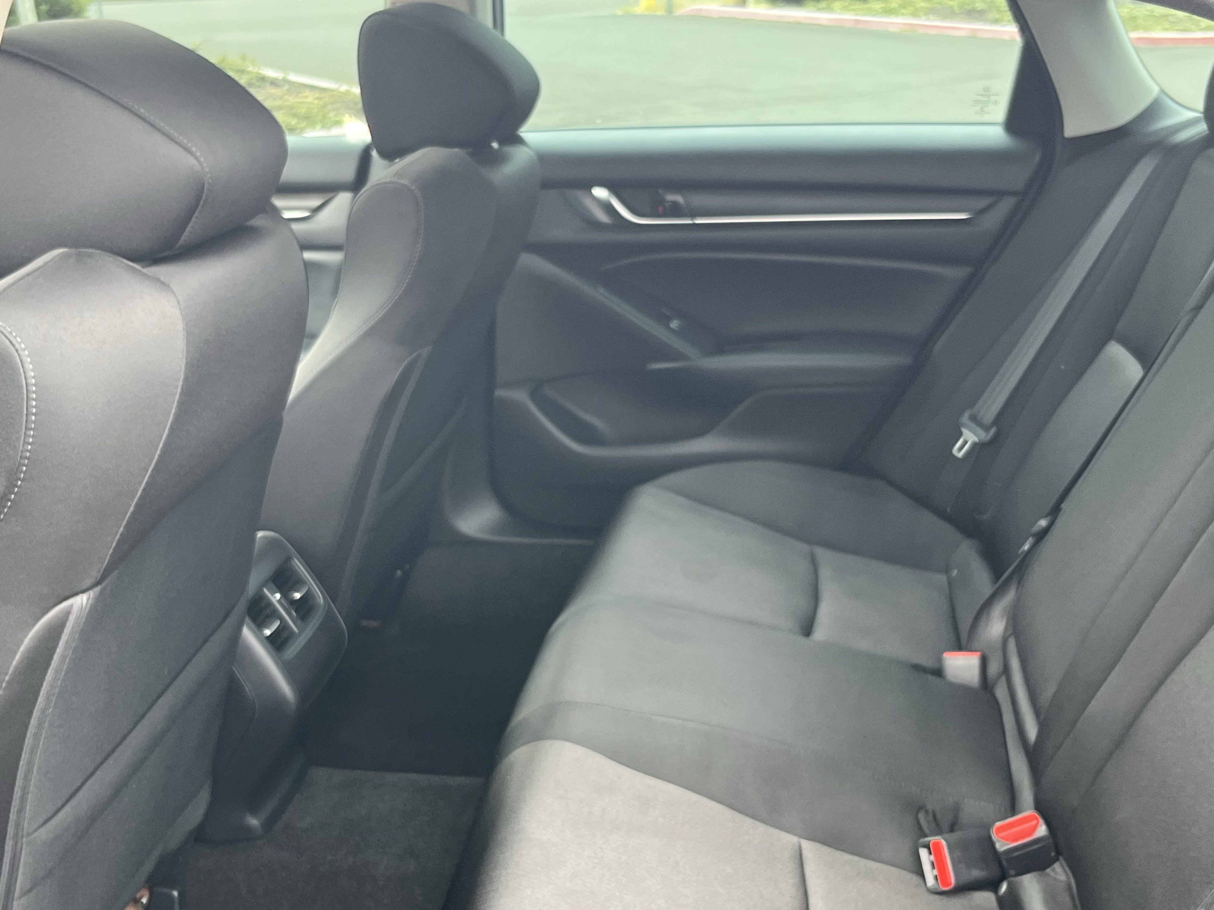 Used 2018 Honda Accord EX image 13