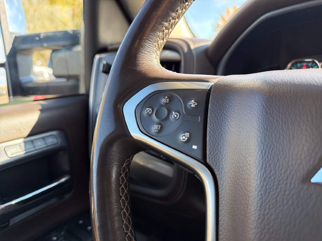 Used 2018 Chevrolet Silverado 2500 LTZ w/ Duramax Plus Package AWD/4WD image 6
