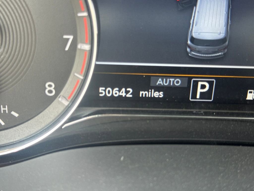 Used 2024 INFINITI QX80 Luxe image 23