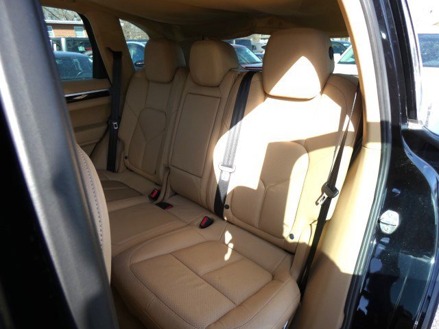 Used 2013 Porsche Cayenne AWD/4WD image 25