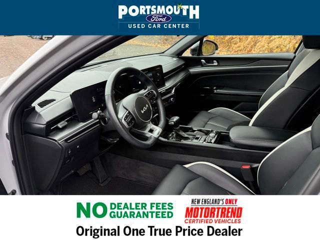 Used 2025 Kia K5 GT-Line w/ GT-Line Premium Package image 4