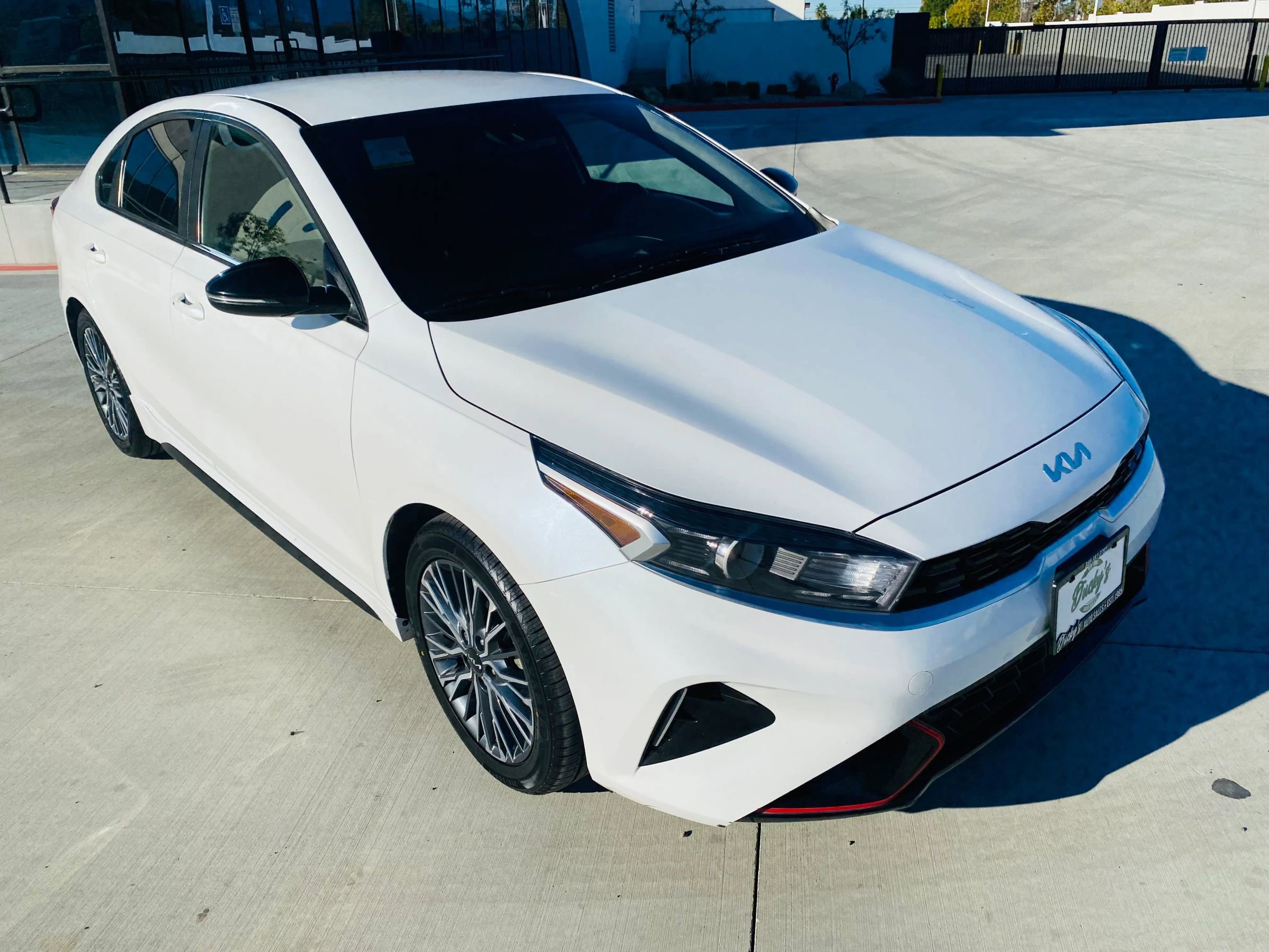 Used 2023 Kia Forte GT-Line image 9