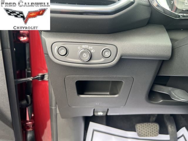 Used 2023 Chevrolet TrailBlazer LT FWD image 23