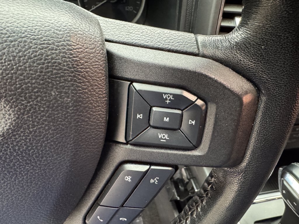 Certified 2018 Ford F150 XLT w/ Equipment Group 302A Luxury AWD/4WD image 15