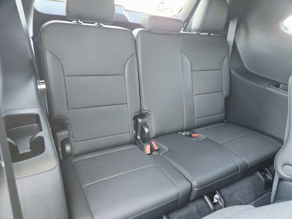 New 2026 Buick Enclave Preferred w/ Power Package image 15