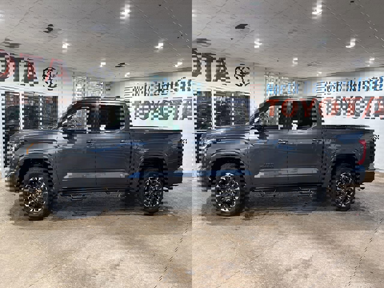 New 2026 Toyota Tundra Limited image 7
