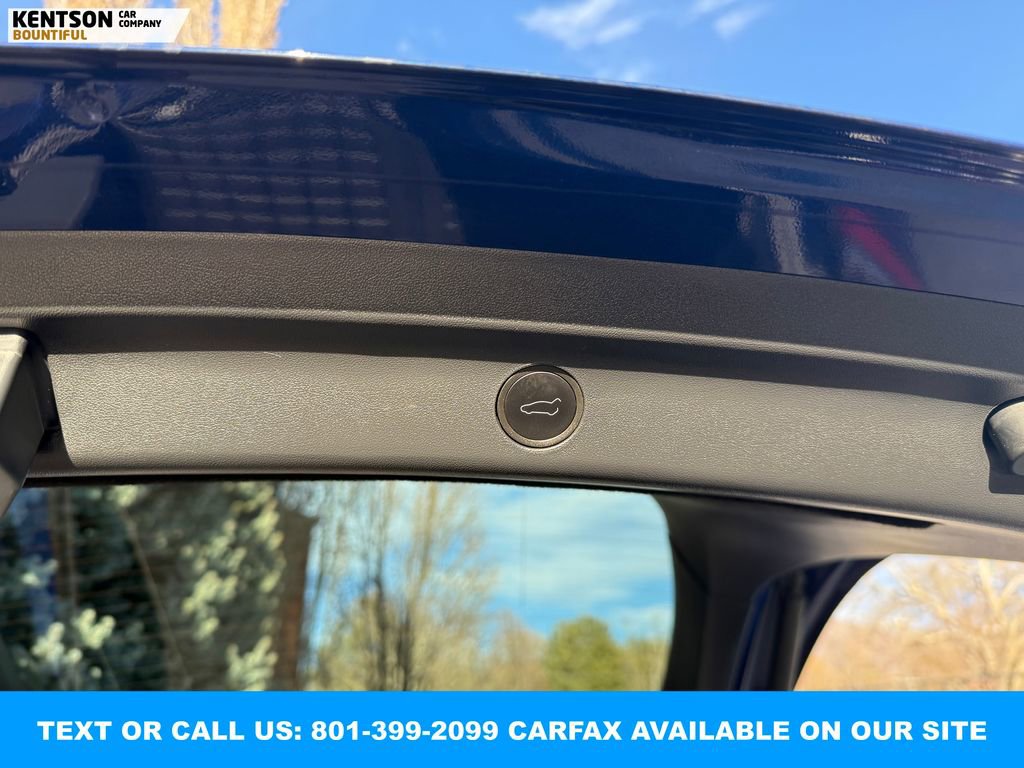 Used 2024 Tesla Model Y Long Range image 33