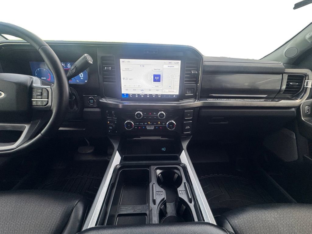 Used 2025 Ford F250 Lariat w/ FX4 Off-Road Package image 12