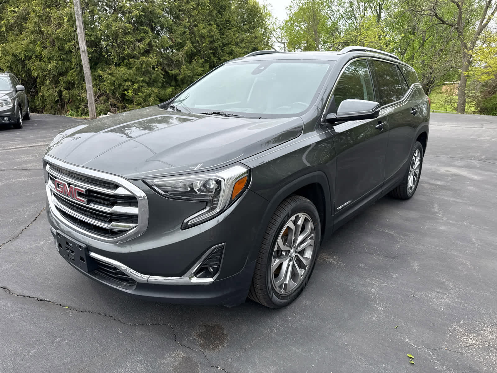 Used 2020 GMC Terrain SLT w/ GMC Pro Grade Package AWD/4WD image 7