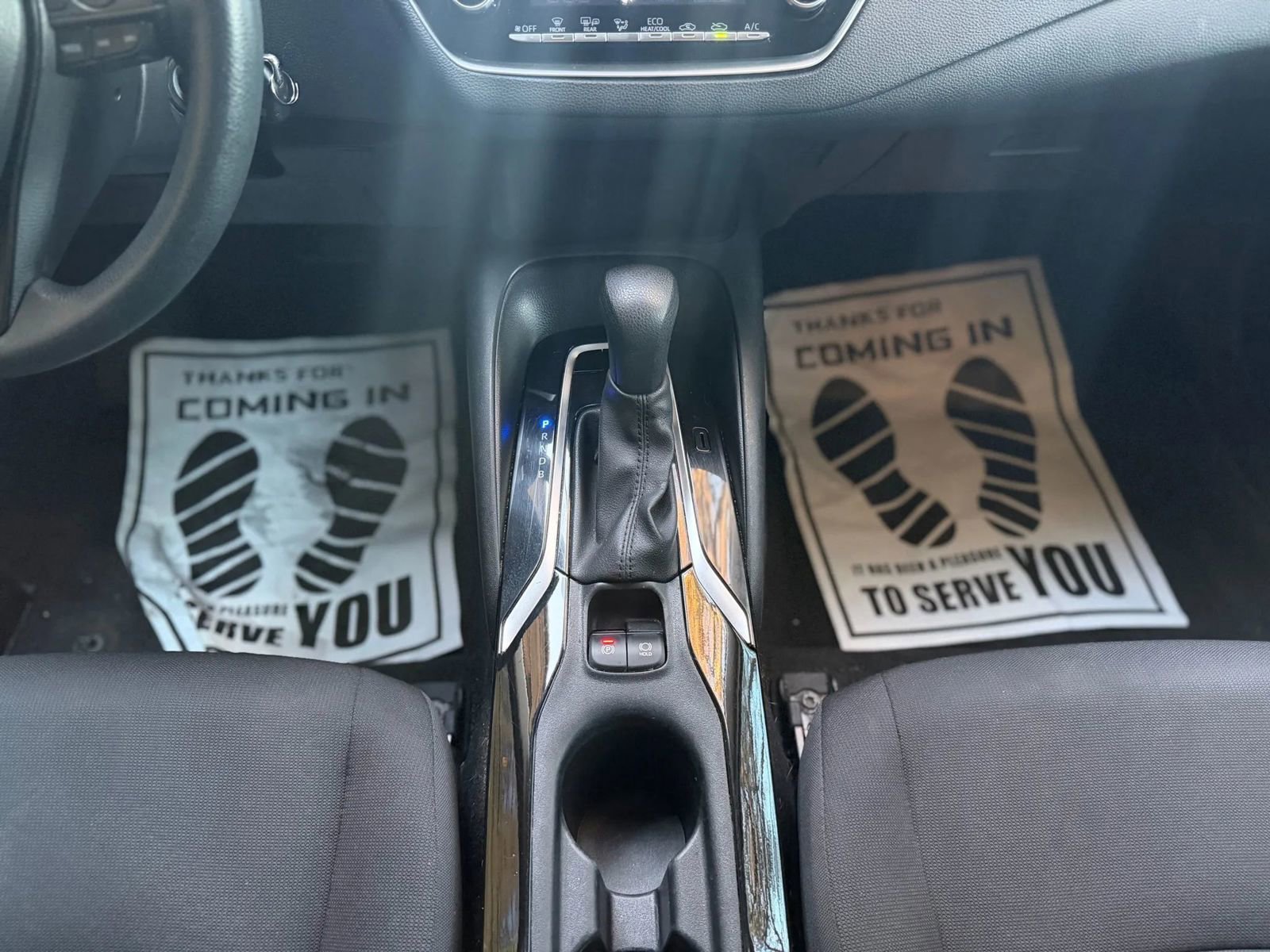 Used 2020 Toyota Corolla LE image 17